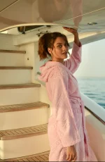 ⁦ﺑورﻧس L⁩ - الصورة ⁦2⁩